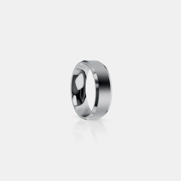 Jackson Gold Beveled Band - Image 4